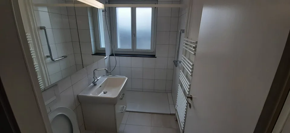 Age-appropriate 3-room cooperative apartment in Zürich Albisrieden