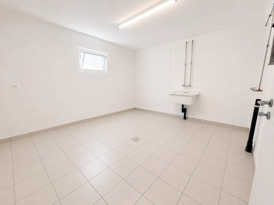 Locale di 20 m2 a Givisiez