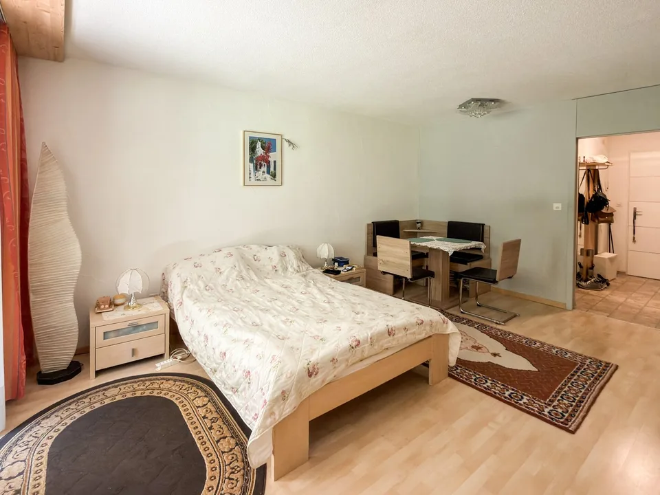 Charmante 1-Zimmer-Wohnung mit Balkon und herrlicher Aussicht in Vulpera