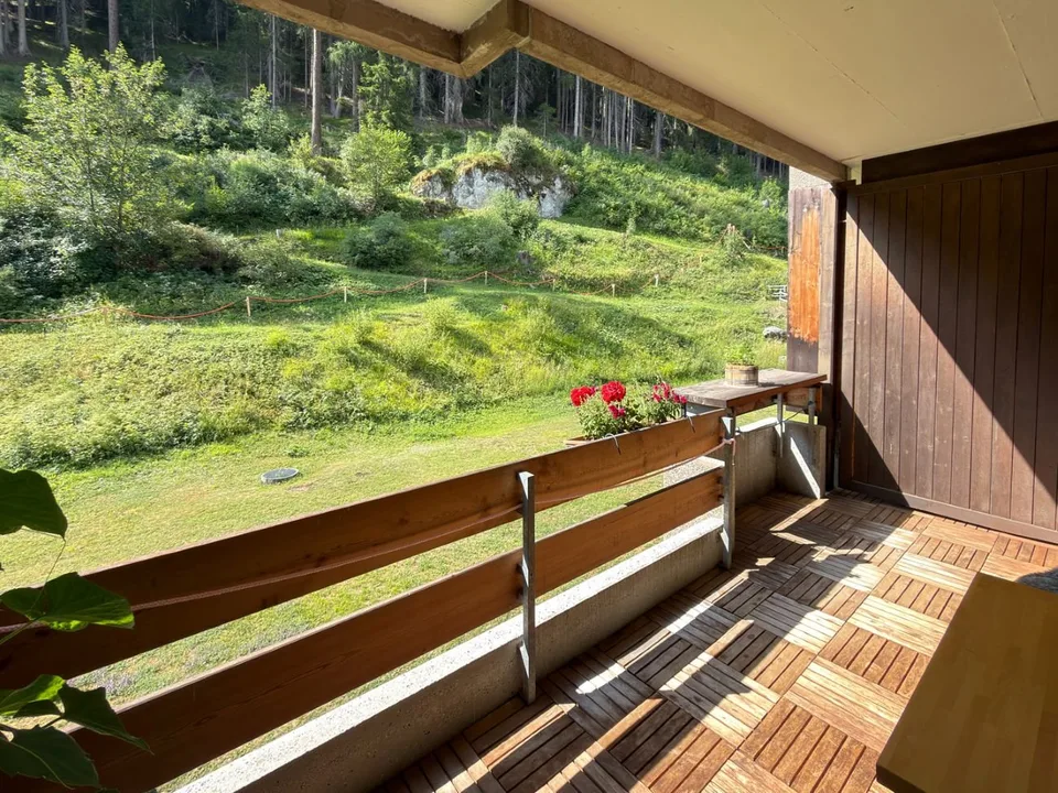 Charmante 1-Zimmer-Wohnung mit Balkon und herrlicher Aussicht in Vulpera