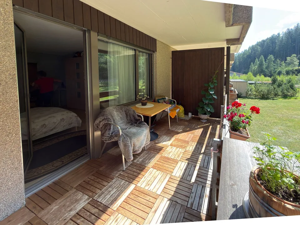 Charmante 1-Zimmer-Wohnung mit Balkon und herrlicher Aussicht in Vulpera