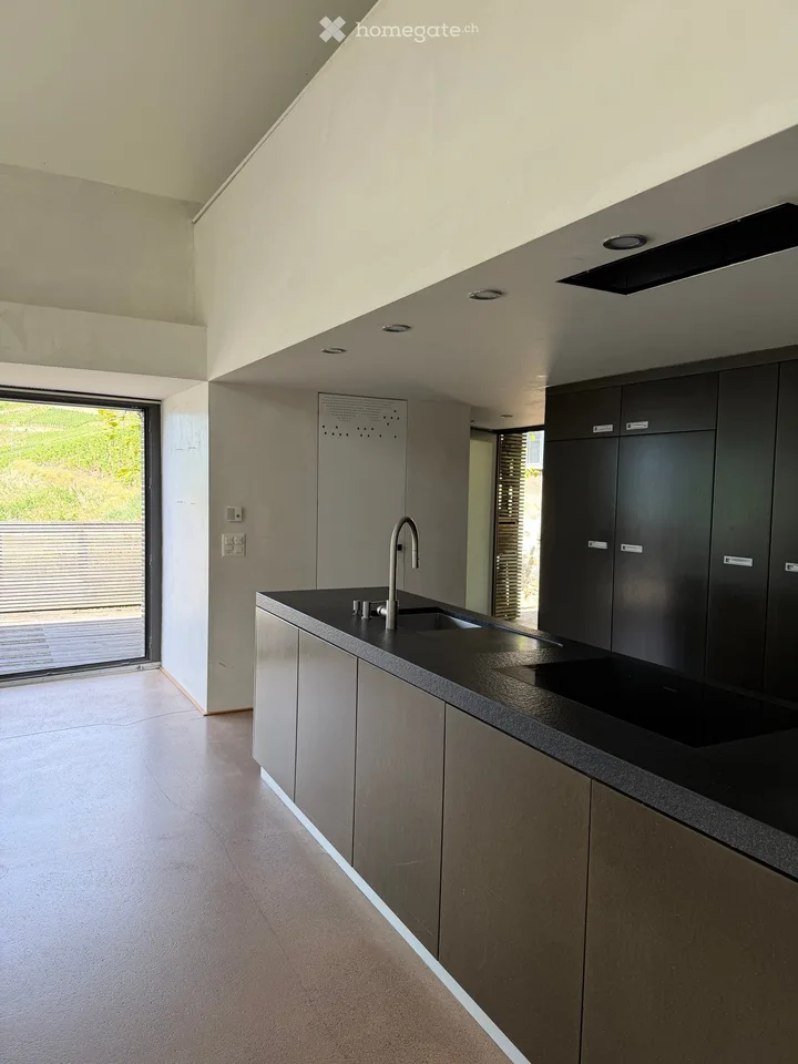 Prächtige 6.5-Zimmer-Villa in Corin-de-la-Crête – sofort verfügbar