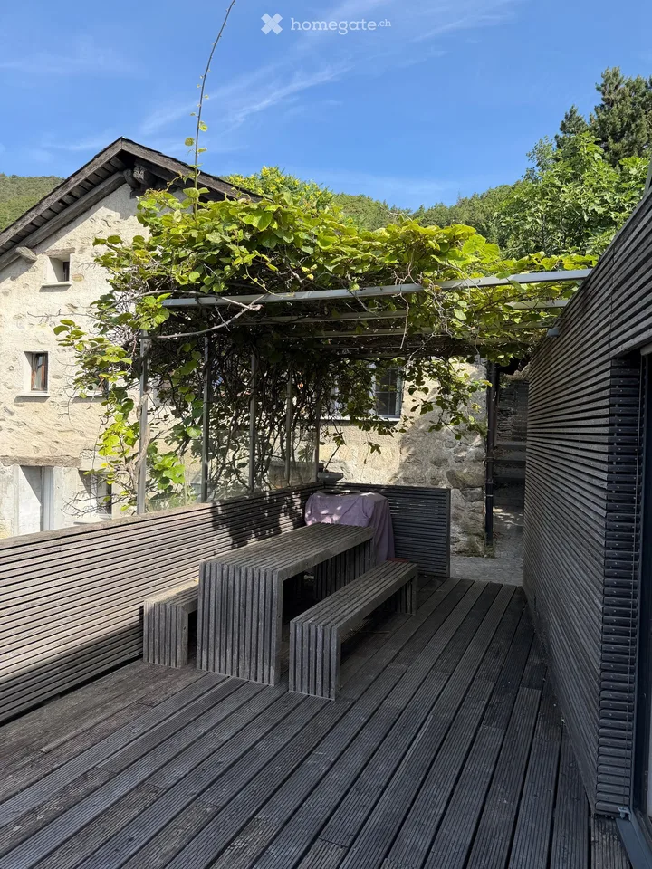 Prächtige 6.5-Zimmer-Villa in Corin-de-la-Crête – sofort verfügbar