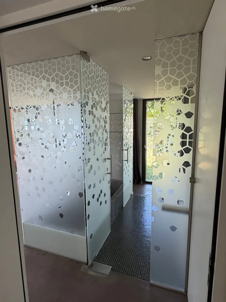 Prächtige 6.5-Zimmer-Villa in Corin-de-la-Crête – sofort verfügbar