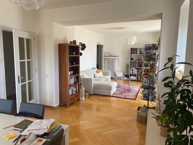 Spacious 4.5-room apartment with 2 balconies in Delémont