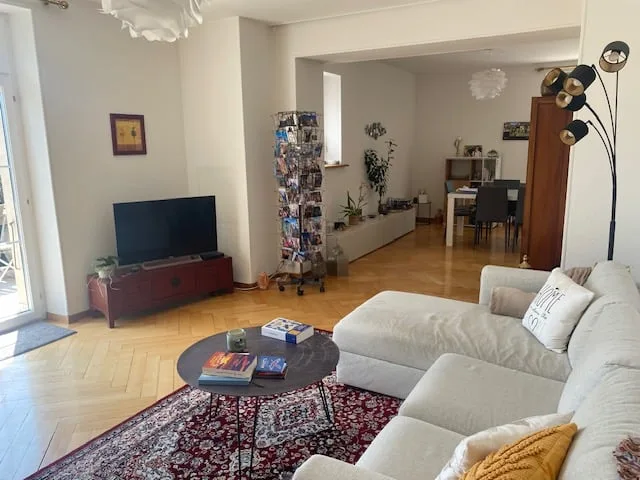 Spacious 4.5-room apartment with 2 balconies in Delémont