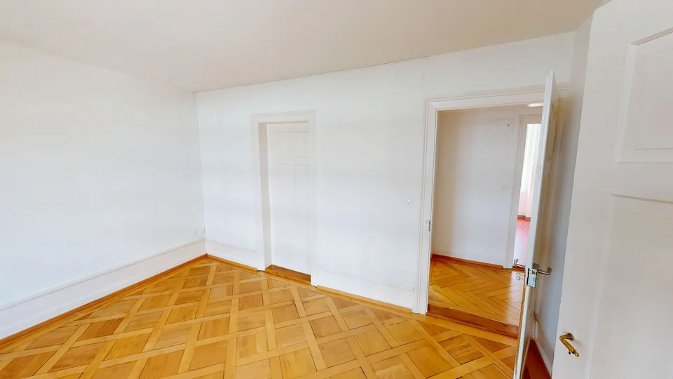 3-Zimmer-Wohnung an zentraler Lage in Zürich (Kreis 4) / MUSTERBILDER