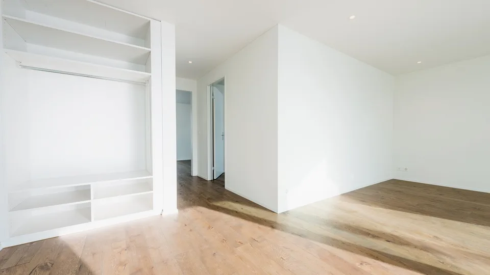 Procedura di offerta | Appartamento in proprietà esclusiva con jacuzzi & vista a lunga distanza inalterata