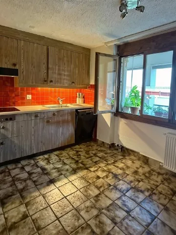 Charming 4-room apartment with lake view in Oberhofen on Lake Thun
