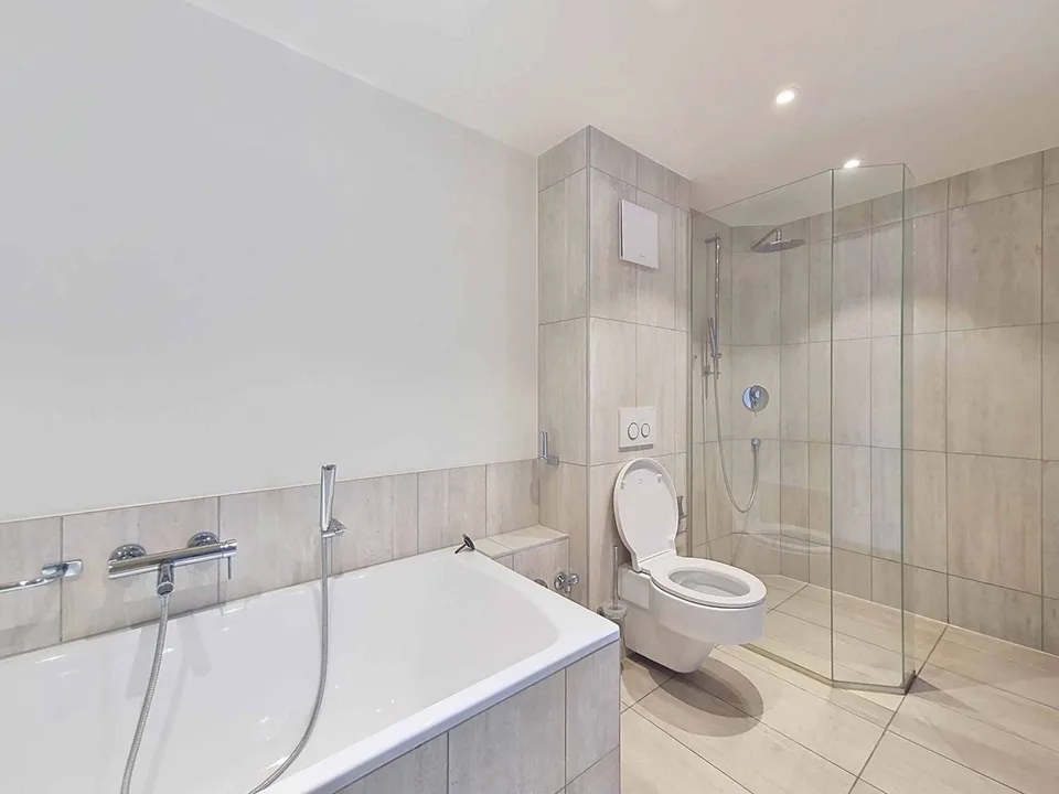 Elegantes 4,5-Zimmer-Apartment mit zwei Balkonen im Herzen von Yverdon-les-Bains