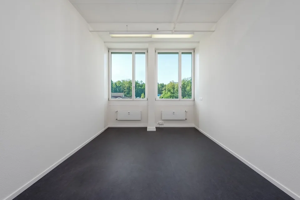 Raum für Ideen: Charmantes Büro mit 3 Zimmern