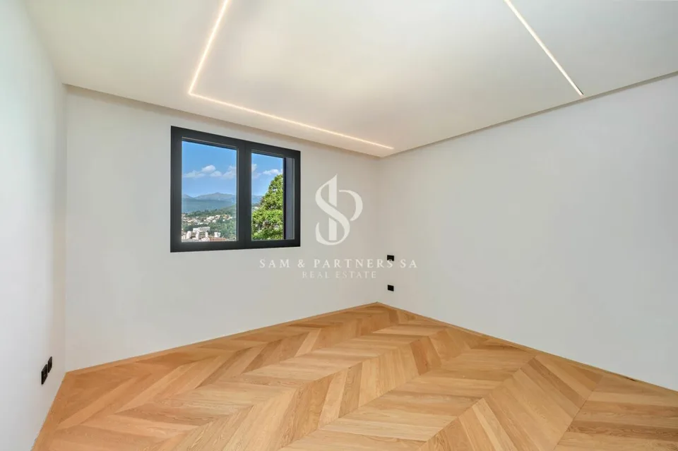 Exklusives Duplex mit Pool