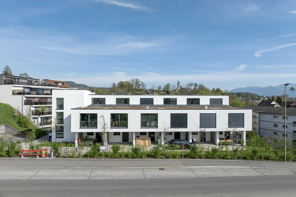Moderne 1.5 Zimmer-Wohnung mit Terrasse