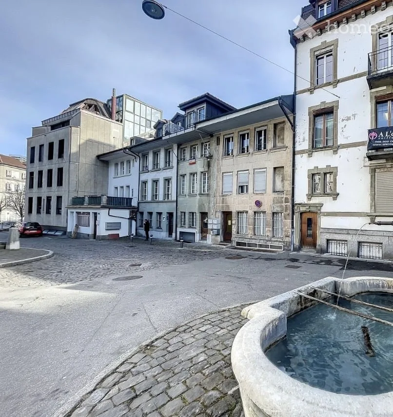Delizioso monolocale di 1.5 locali nel cuore di Friburgo