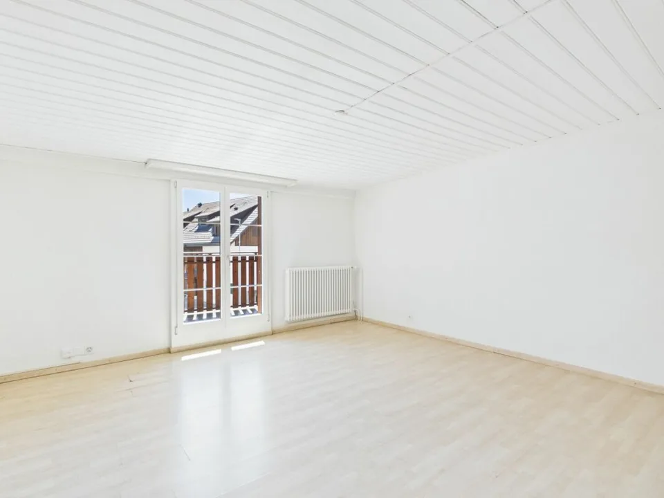 ZWEIFAMILIENHAUS MIT ATTRAKTIVEM MIETPOTENZIAL AN ZENTRALER LAGE