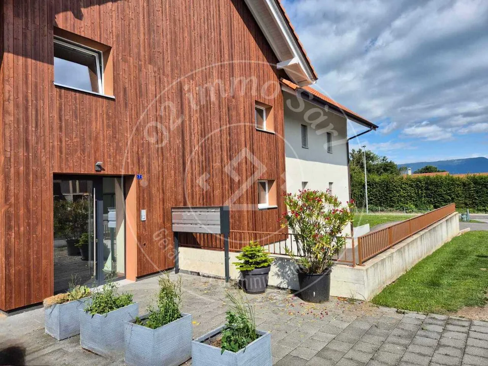 Bel appartement de 3,5 pièces à Lully FR