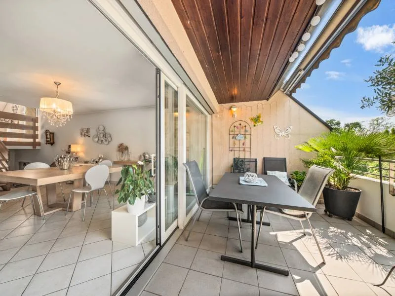 Appartement mit Durchgang - Nyon