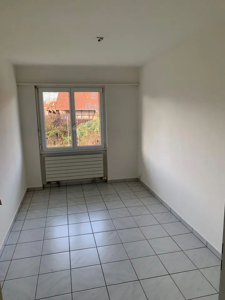 4-Zimmer-Wohnung mit Balkon in Schwadernau