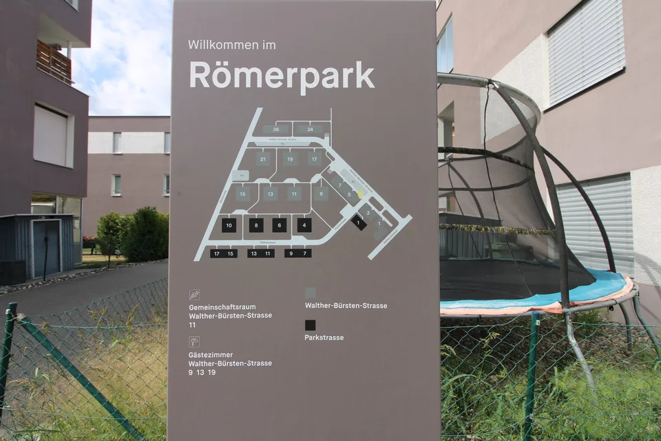 Einstellhallenplatz im Römerpark (Oberentfelden)
