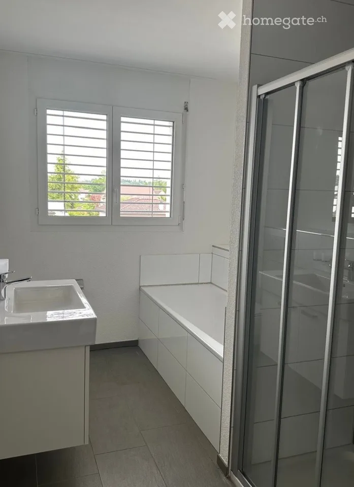 Appartement moderne 3.5 pièces avec balcon à Recherswil – disponible immédiatement !