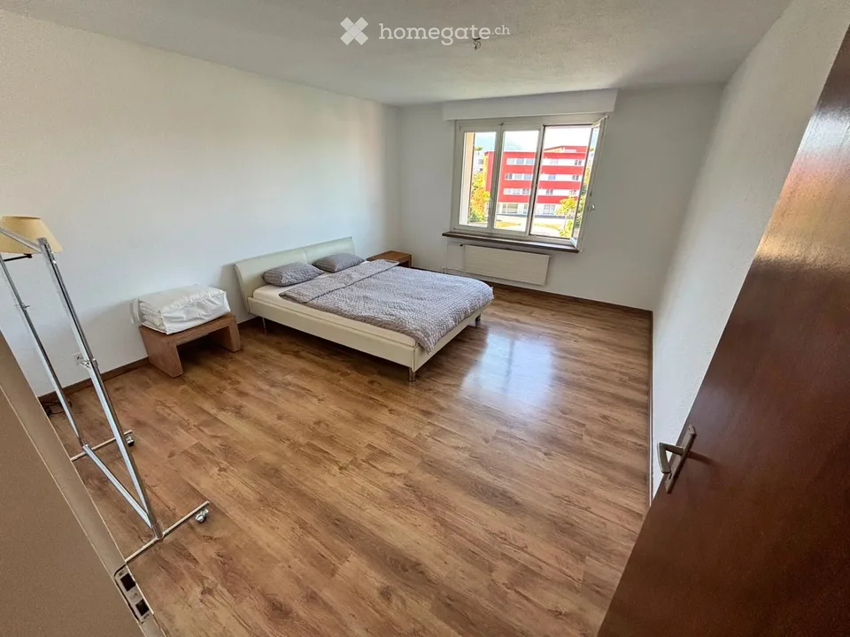 Appartamento arredato di 3,5 locali in una zona tranquilla a Zug