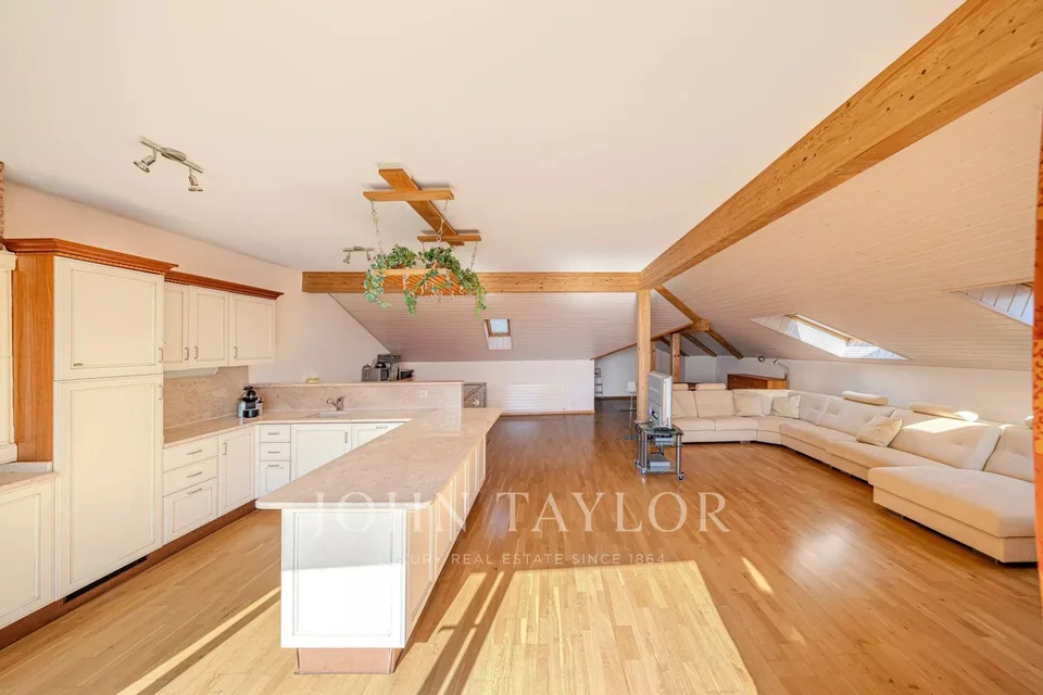 Appartement face au lac au coeur de Montreux
