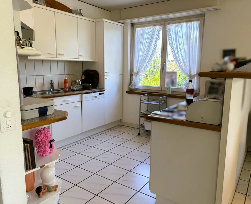703 m² building land or 4.5-room single-family house in need of renovation in a popular residential area