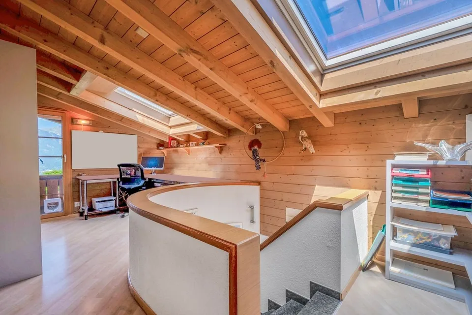 Maison à deux familles avec vue panoramique à couper le souffle