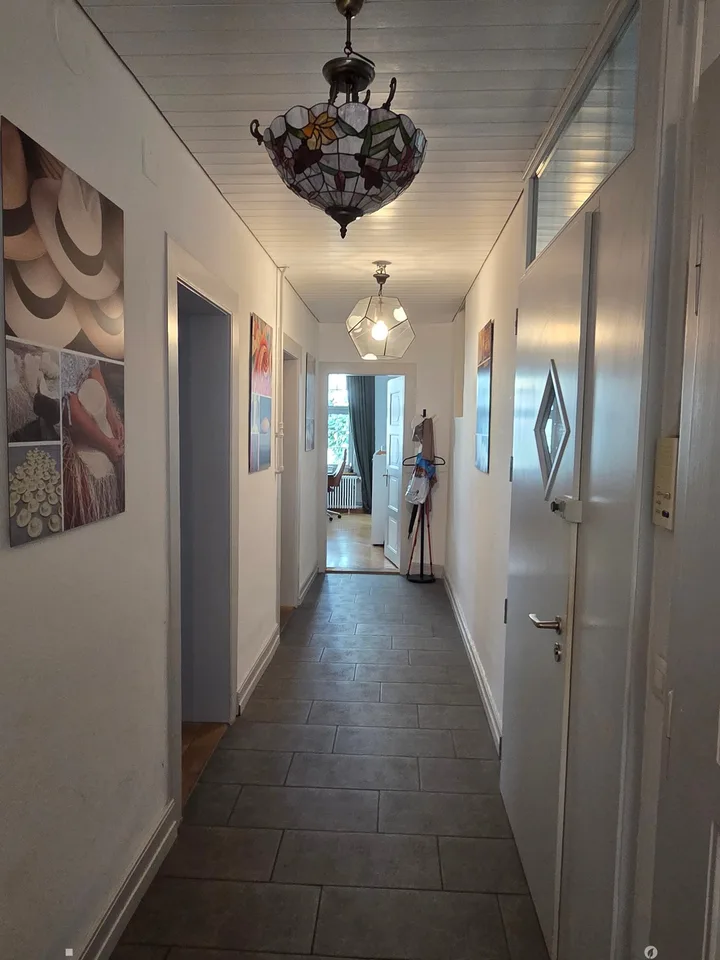 Stilvolle 5-Zimmerwohnung mit Altbaucharme im Herzen von Interlaken
