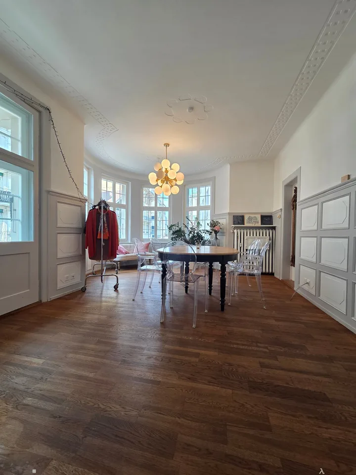 Stilvolle 5-Zimmerwohnung mit Altbaucharme im Herzen von Interlaken