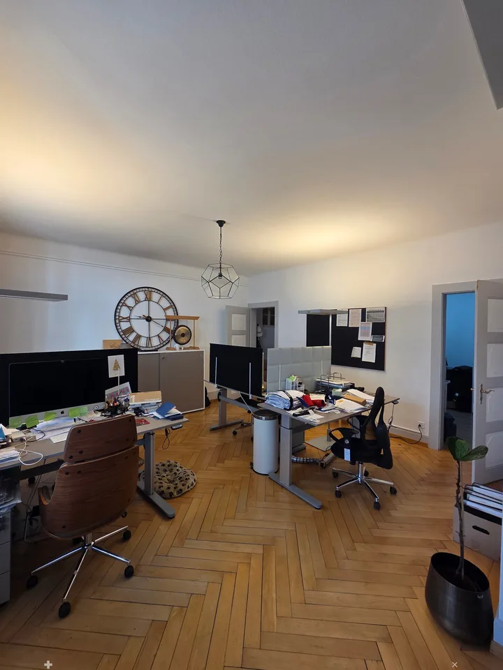 Stilvolle 5-Zimmerwohnung mit Altbaucharme im Herzen von Interlaken