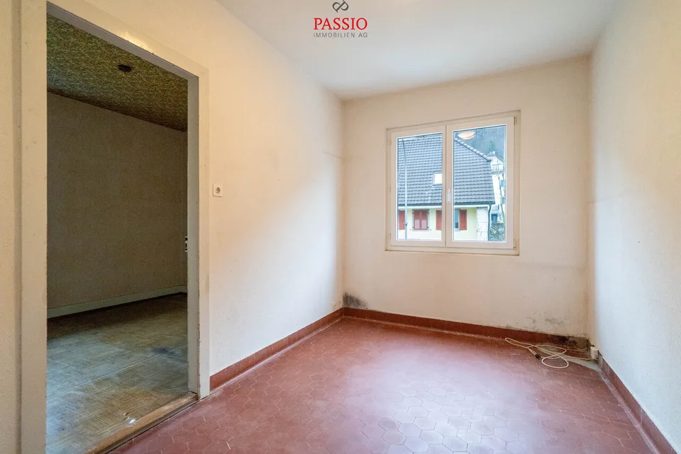 Maison d'habitation, de travail et de développement avec un potentiel d'utilisation polyvalent