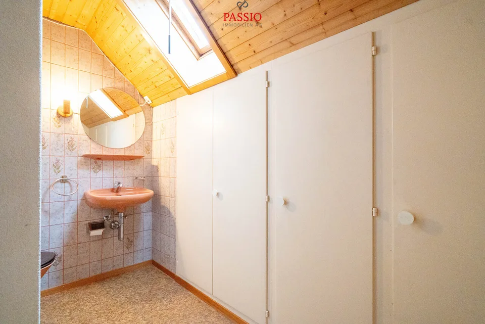 Maison d'habitation, de travail et de développement avec un potentiel d'utilisation polyvalent