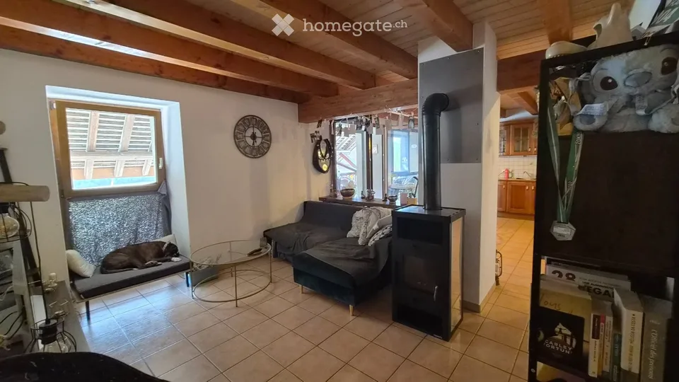 Charmant 3.5 pièces de 120 m² à Éclagnens grand balcon calme