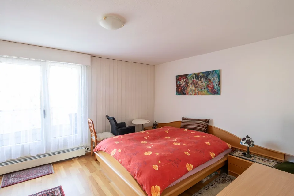 Charming 5½-room row house in Therwil for sale