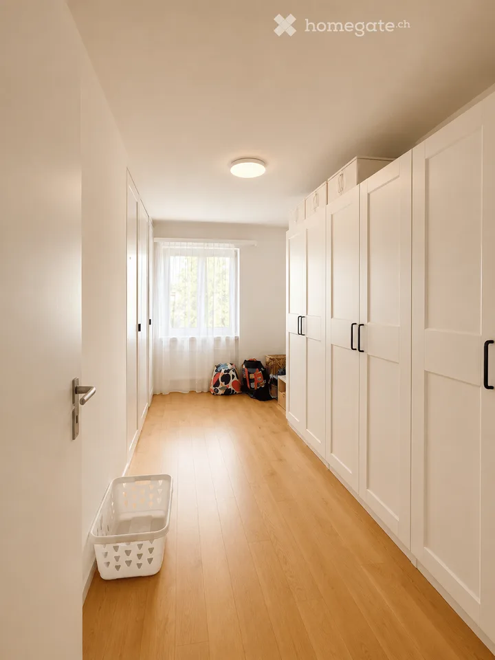 Appartement 4.5 pièces entretenu à Zürich Albisrieden