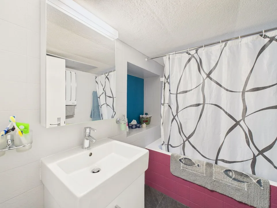 Charmante 3.5 Wohnung in Corin, Crans-Montana