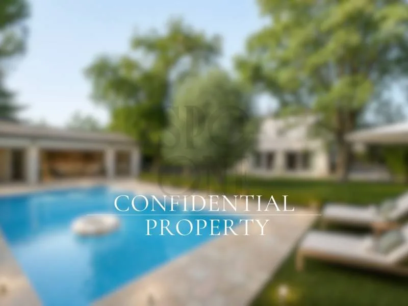 Élégante villa familiale avec piscine et pool house