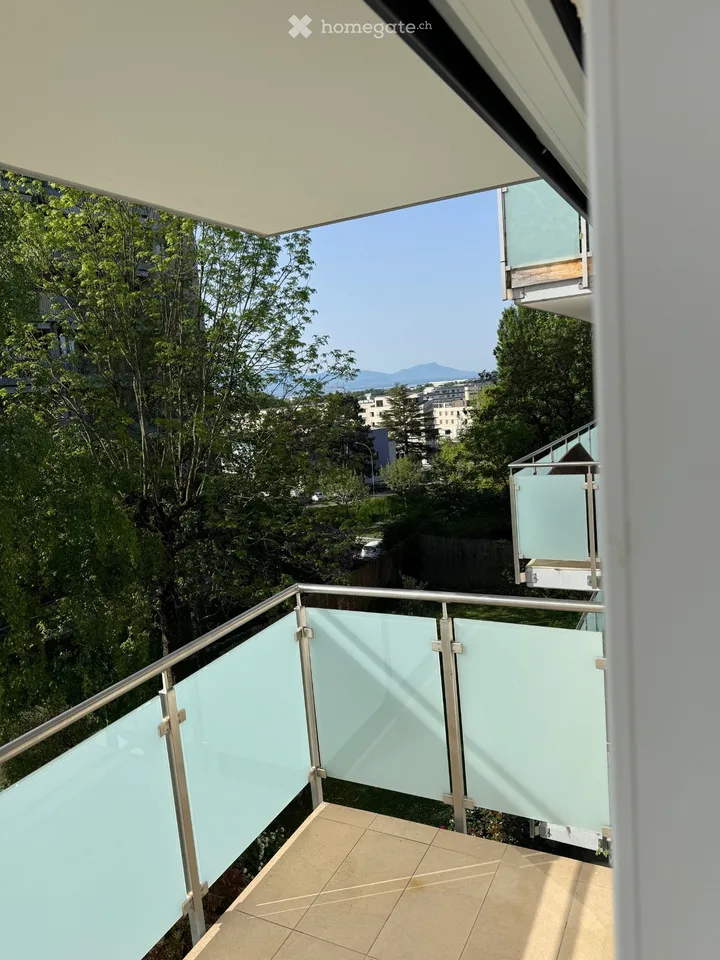 Zweieinhalb-Zimmer-Wohnung zur Miete in Chavannes-près-Renens