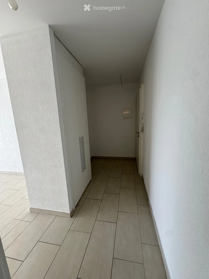 Zweieinhalb-Zimmer-Wohnung zur Miete in Chavannes-près-Renens