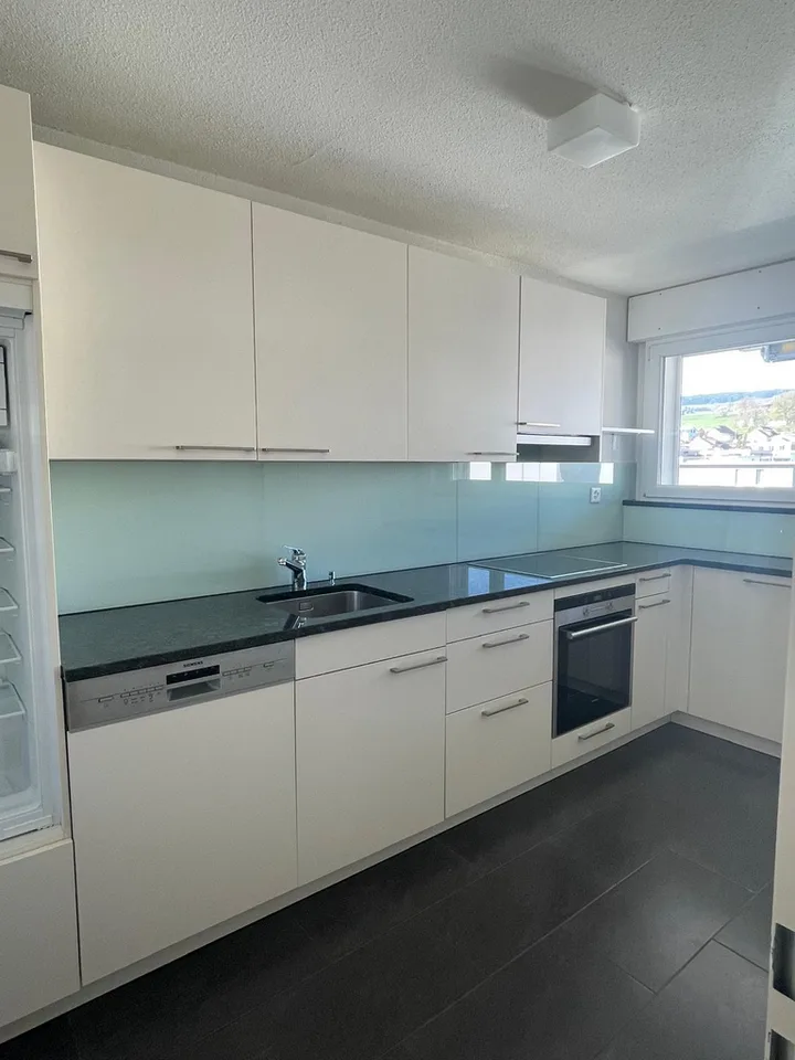 Bel appartement 2.5 pièces dans un quartier calme à Muri