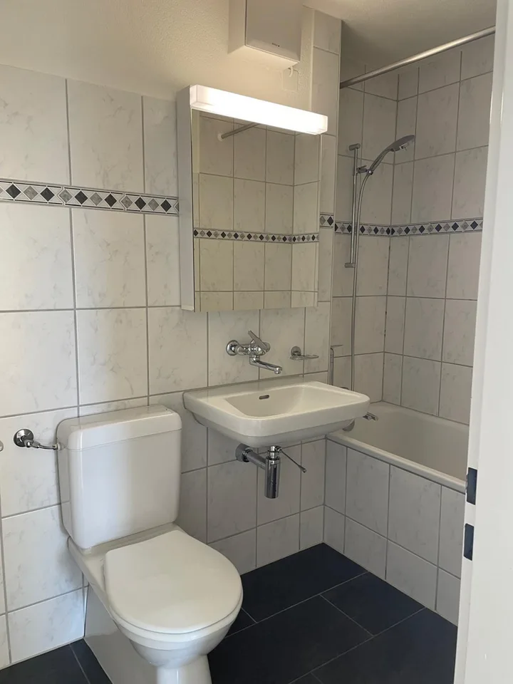 Bel appartement 2.5 pièces dans un quartier calme à Muri