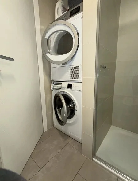 Appartement élégant de 3.5 pièces avec vue sur le lac