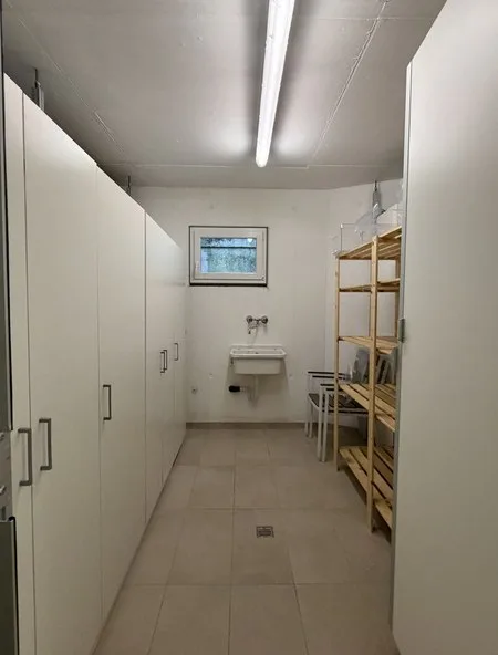 Appartement élégant de 3.5 pièces avec vue sur le lac