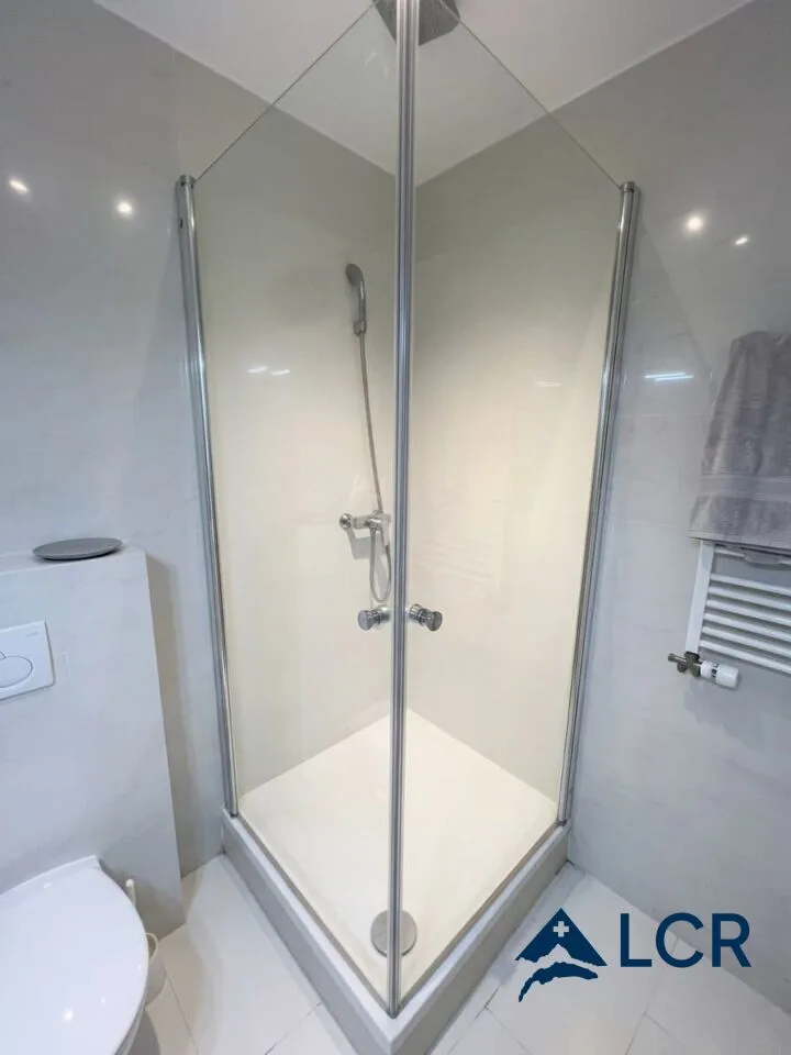 Schönes 3.5-Zimmer-Apartment in Veytaux / 2 Schlafzimmer / 1 Badezimmer / nahe See, Vevey und Montreux