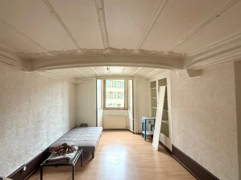 Maison de caractère dans le Bourg du Landeron - A rénover