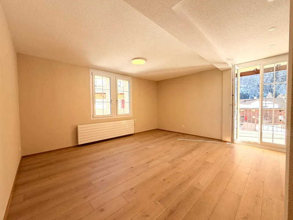 Charmante 3.5-Zimmer-Wohnung mit Balkon und herrlicher Aussicht in Kandersteg