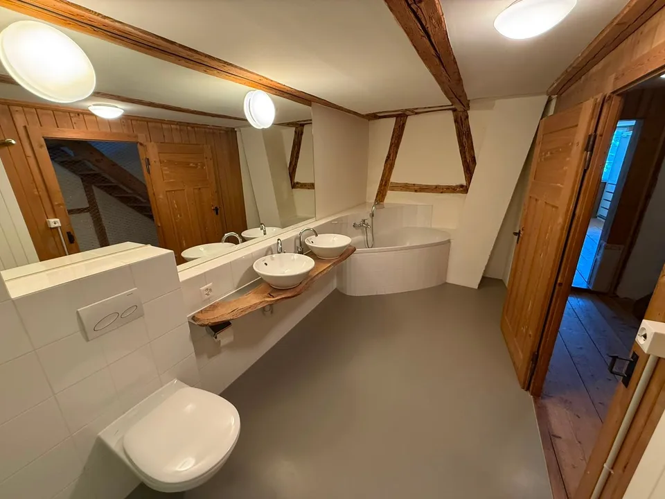 Charmantes 5.5-Zimmer-Flarzhaus in Bäretswil