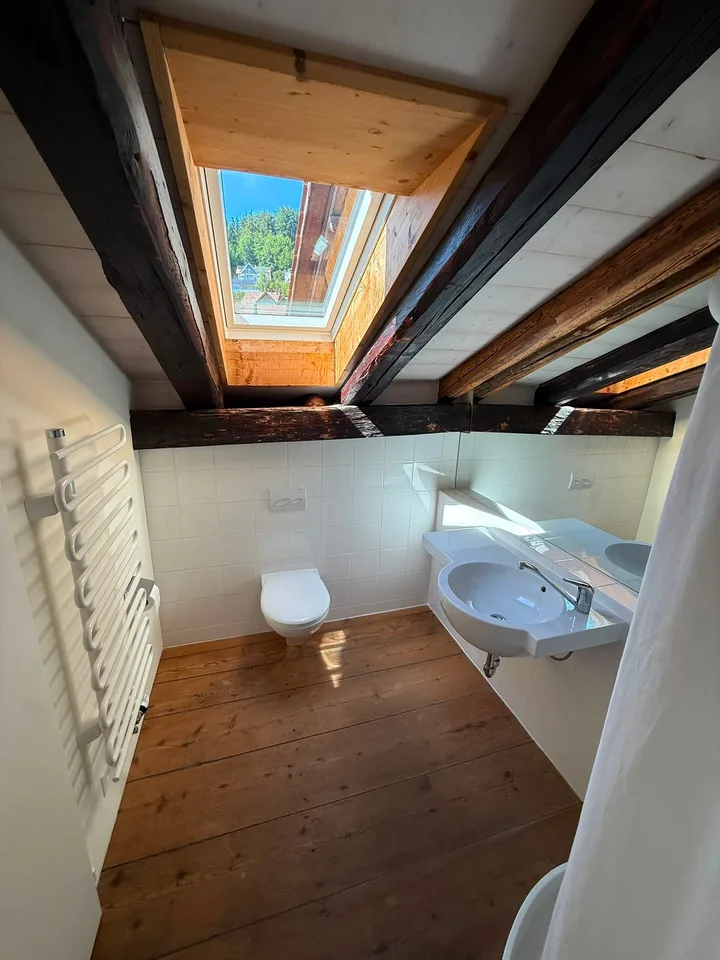 Charmantes 5.5-Zimmer-Flarzhaus in Bäretswil