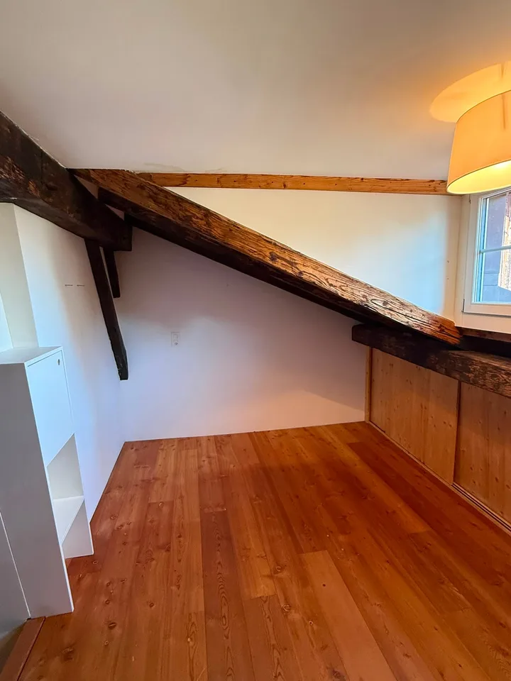 Charmantes 5.5-Zimmer-Flarzhaus in Bäretswil